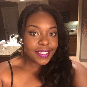 Meet your Posher, Destynee